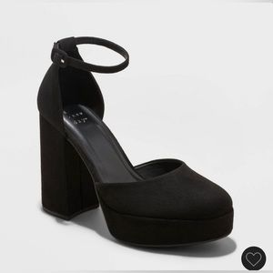Black Platform Pumps Size 8